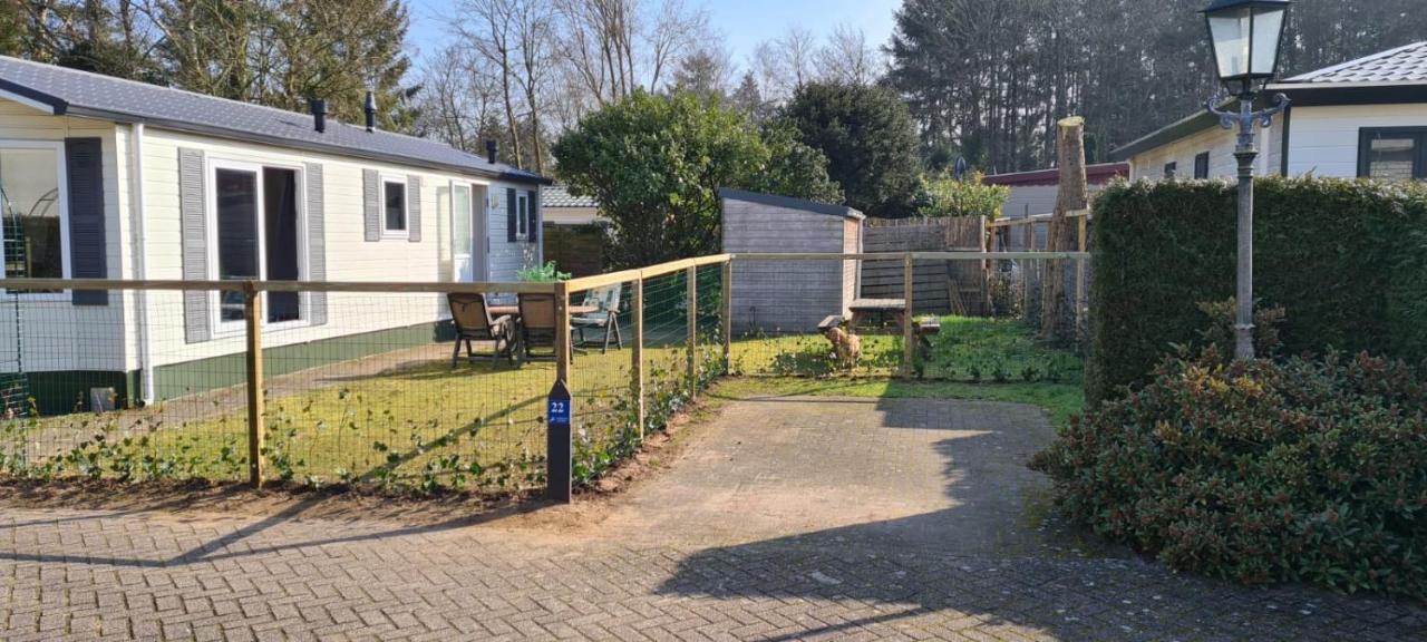Villa Relax Huisje Is Een Luxe Huisje Met Een Vaatwasser En Zeer Snel Wifi 5G En Is Voorzien Van Een Nieuwe Badkamer En Keuken Met Een Omheinde Tuin Met Een Eigen Parkeerplaats Putten Exterior foto
